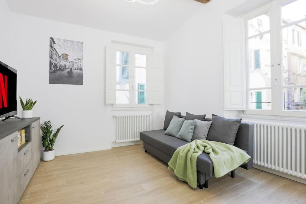 *New Attic*-Lucca Citycenter-Balcony-Netflix Екстериор снимка